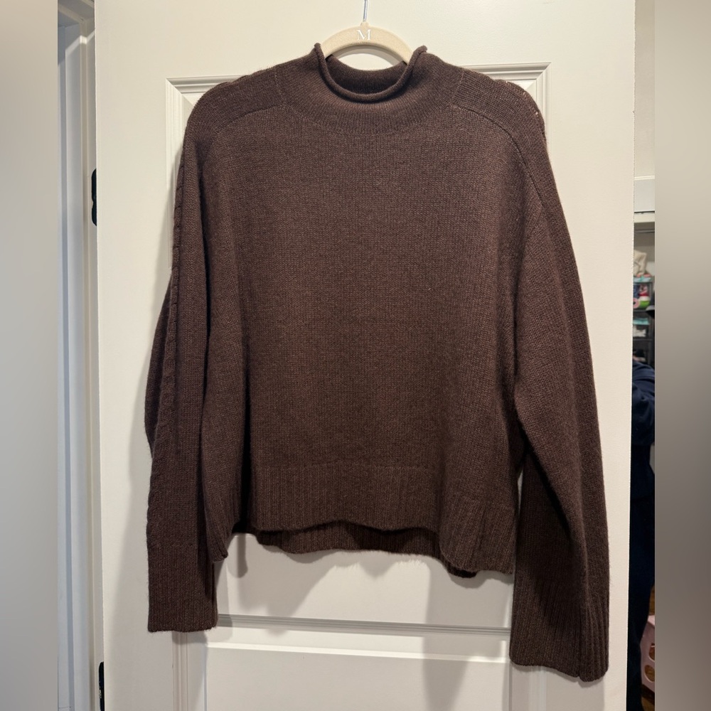 369 Cashmere Sweater